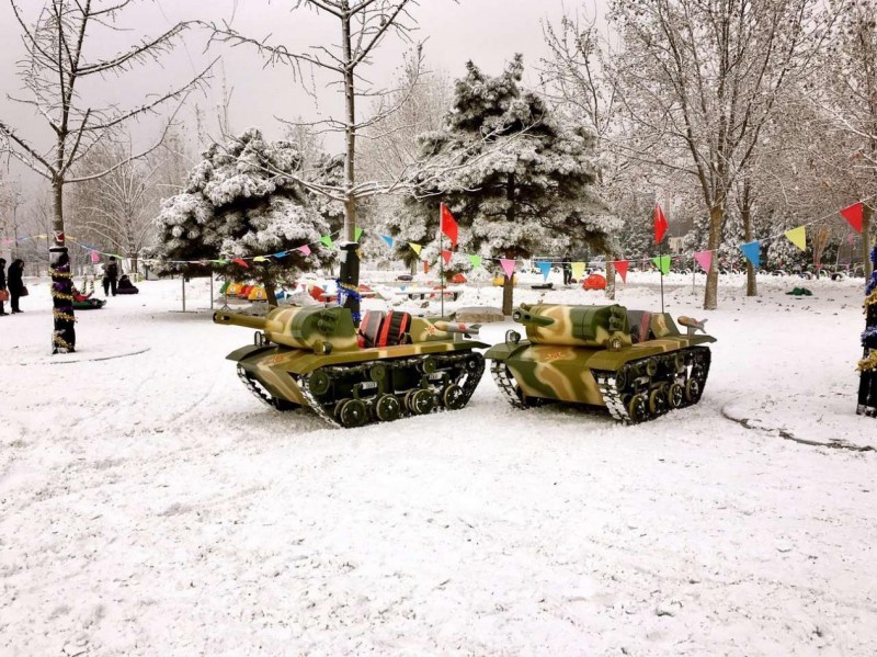 雪地战车