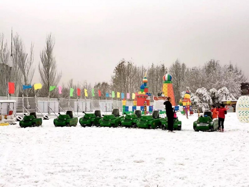 雪地战车
